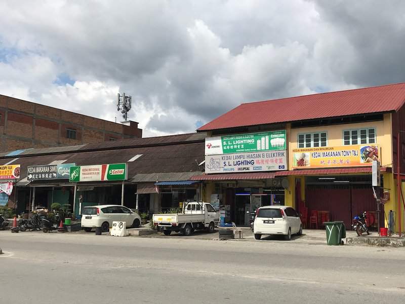 Kedai Makan Tony T&J (肥意茶餐室)