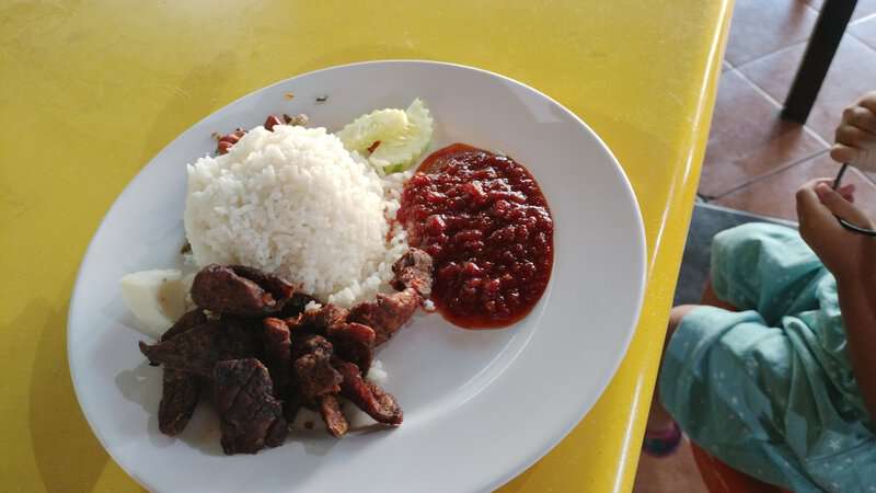 Nasi Lemak Kak Yah