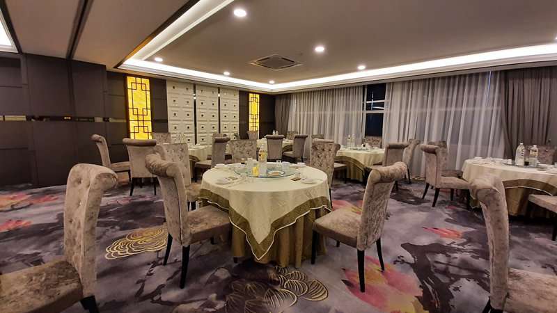 华宝楼 Hwa Poh Lou Restaurant Sdn Bhd